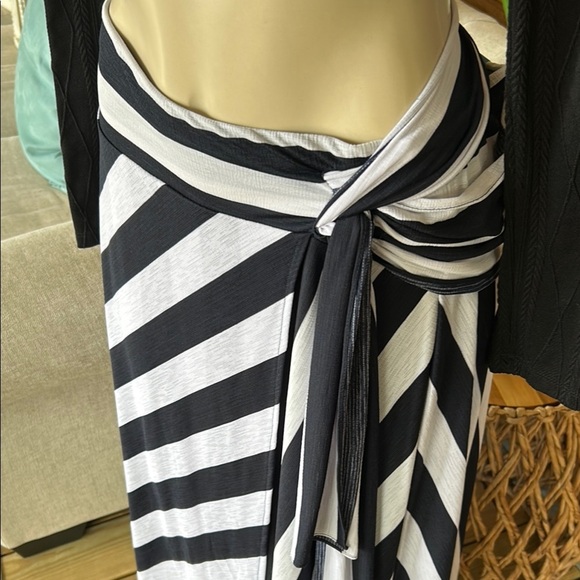 INC International Concepts Black and White Asymmetrical Wrap Skirt - Picture 3 of 7